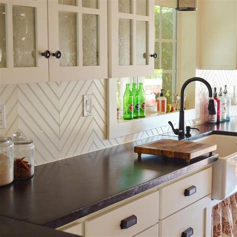 Are 4 inch kitchen backsplashes outdated?