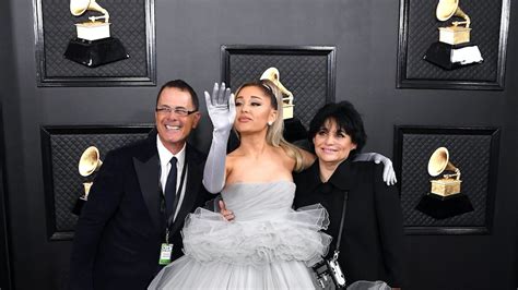 Are Ariana's parents rich?