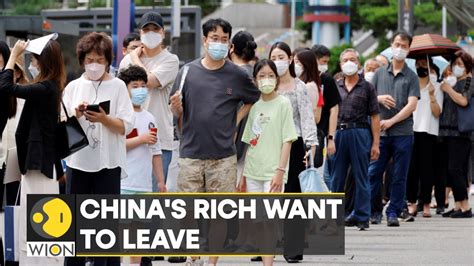 Are Chinese citizens allowed to leave China?