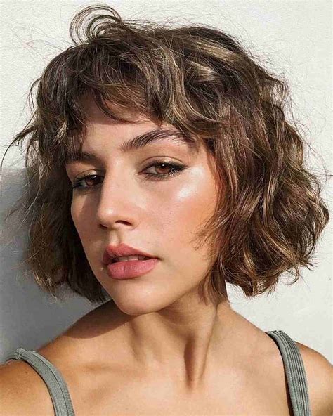 Are French bobs layered?