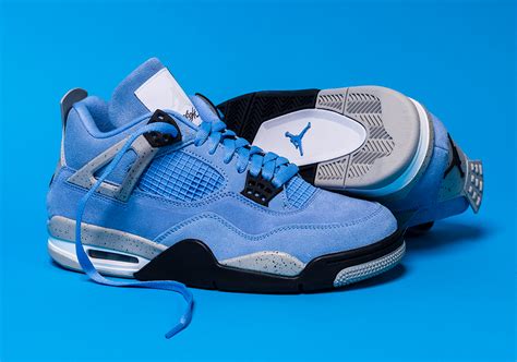 Are Jordan 4s a tight fit?