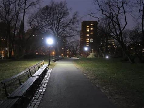 Are New York parks safe at night?
