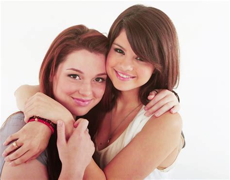 Are Selena and Jennifer friends?