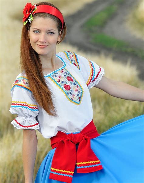 Are Ukrainian people Slavic?