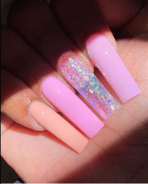 Are all fake nails plastic?