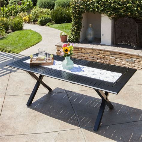 Are aluminium outdoor tables good?