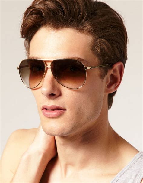 Are aviators out of style?