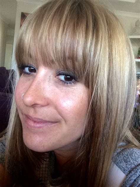 Are bangs good for wrinkles?