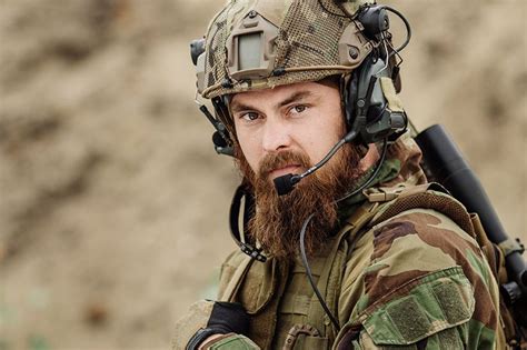 Are beards allowed in the US military?
