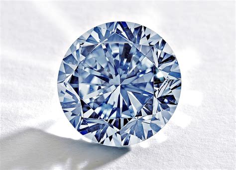 Are blue diamonds rare?