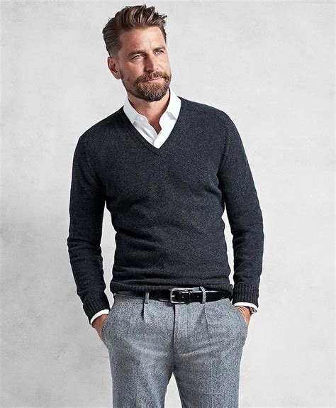 Are chunky sweaters business casual?