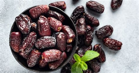 Are dates slow digesting?