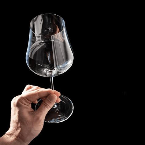 Are expensive wine glasses worth it?