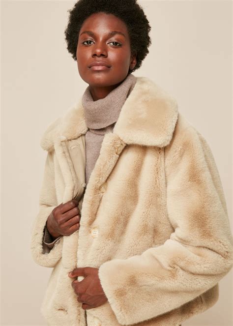 Are fake fur coats in fashion?
