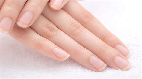 Are fake nails hygienic?