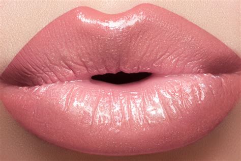 Are fuller lips sexier?