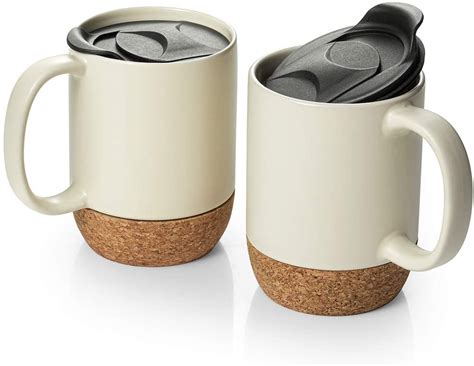 Are glass or ceramic mugs better?