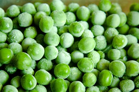 Are green peas a bean?