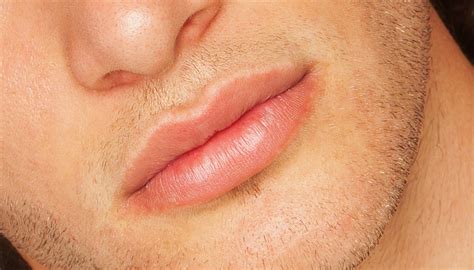 Are guys with thin lips good kissers?