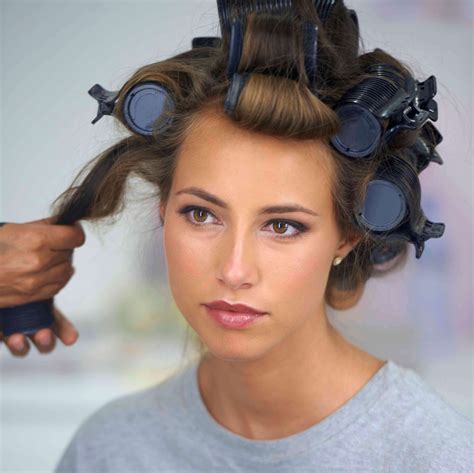 Are hair rollers good for thin hair?