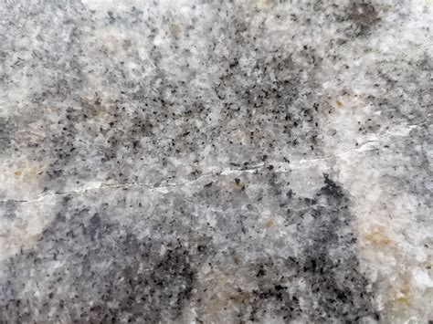 Are hairline cracks in granite normal?