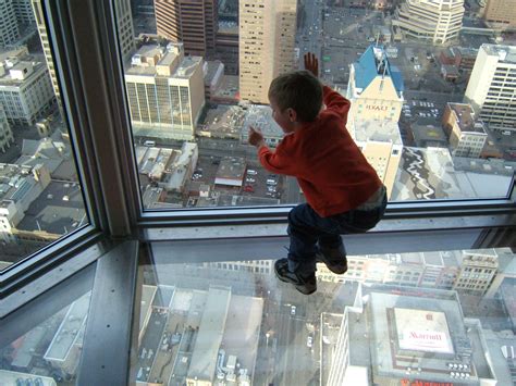 Are humans naturally afraid of heights?