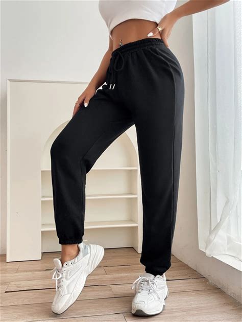 Are joggers still in style 2024?