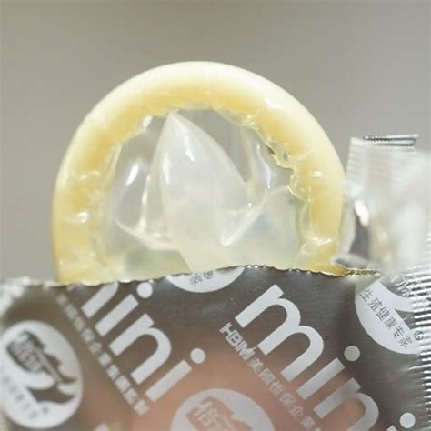 Are male condoms tight?