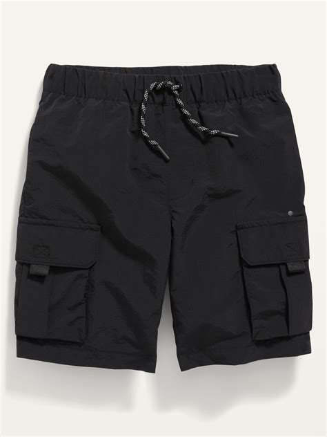 Are nylon shorts good for hiking?