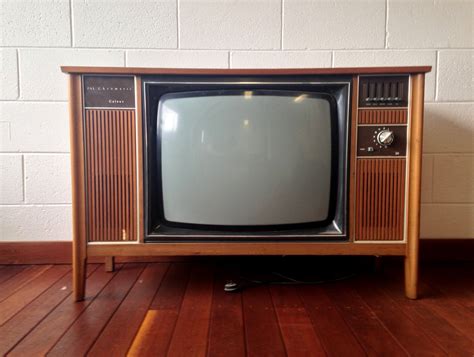 Are old TVs still useful?