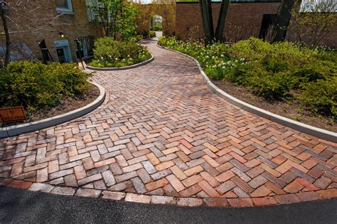 Are pavers still in style?