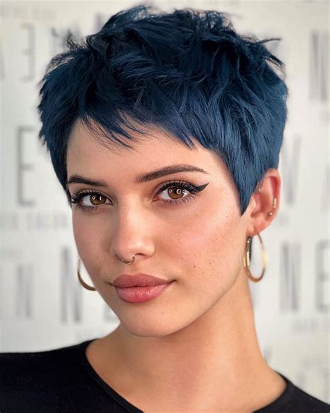 Are pixie cuts in style for 2024?