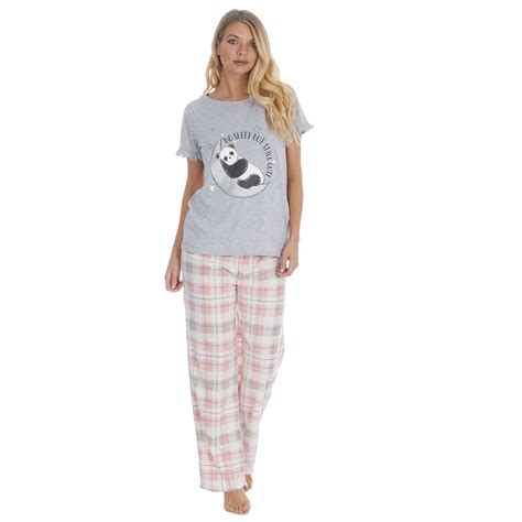 Are polyester pajamas safe?
