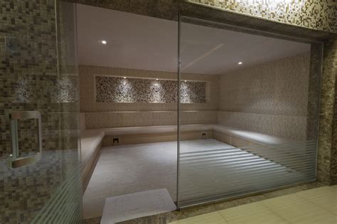 Are public steam rooms healthy?