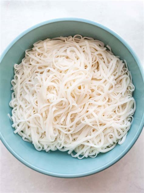 Are rice noodles safe to reheat?