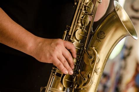 Are saxophones hard to learn?