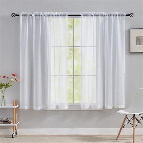 Are short curtains ever OK?