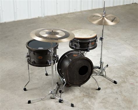 Are smaller drums quieter?