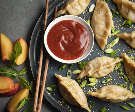 Are steamed dumplings sticky?