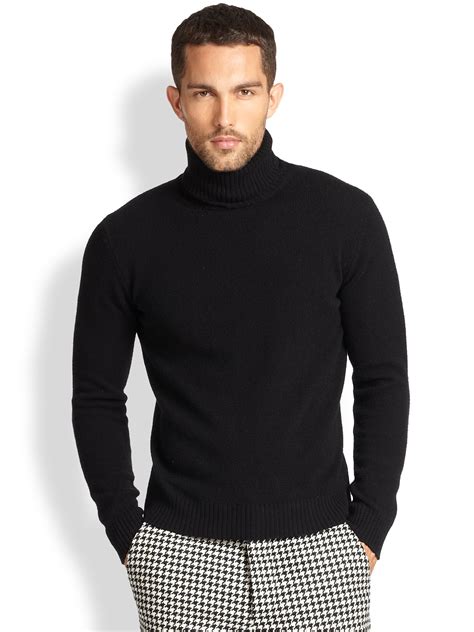 Are turtleneck sweaters smart casual?