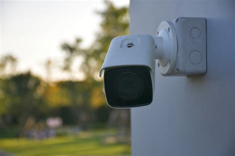 Are wired security cameras safer than wireless?