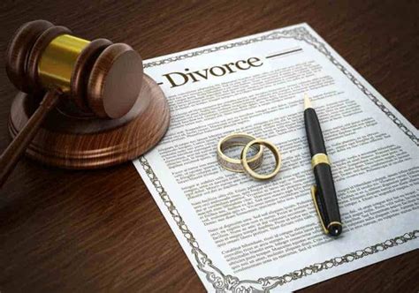 Are you still a Mrs after divorce?
