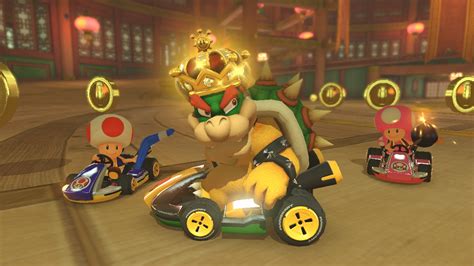 Can 8 people play Mario Kart at once?