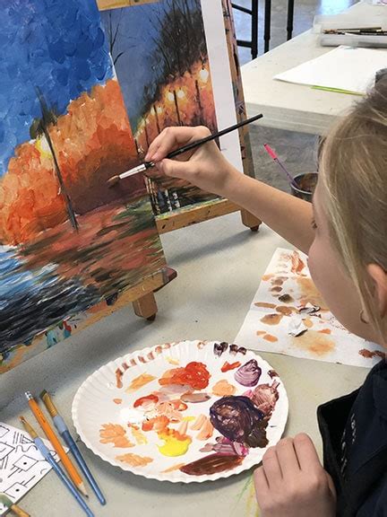 Can 8 year olds use acrylic paint?