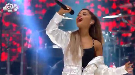 Can Ariana Grande sing high notes?