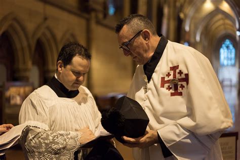 Can Catholic chaplains get married?