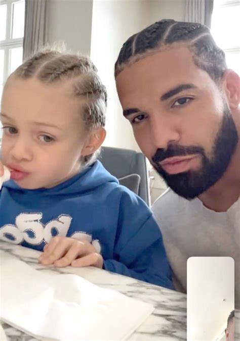 Can Drake's kid read?