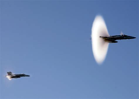 Can F-18 go supersonic?