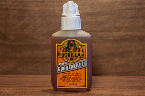 Can Gorilla glue be used on photos?