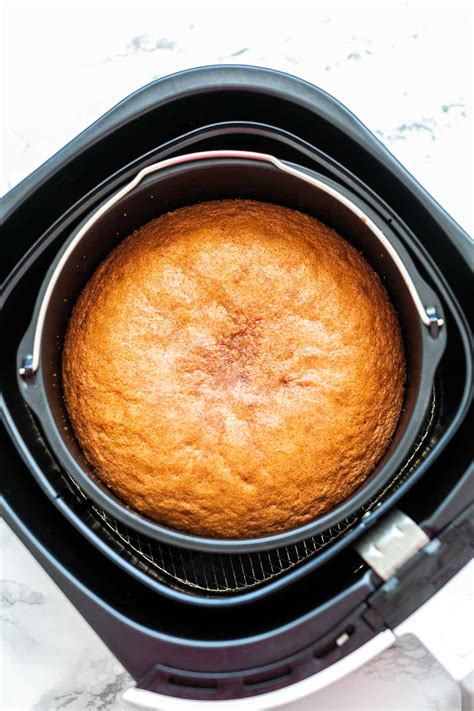 Can I bake a cake in an air fryer?